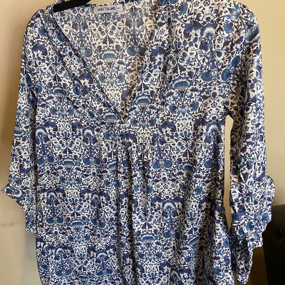 Cool comfortable blouse that is very versatile.